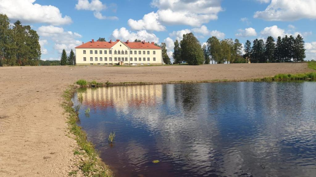 Jokihovi