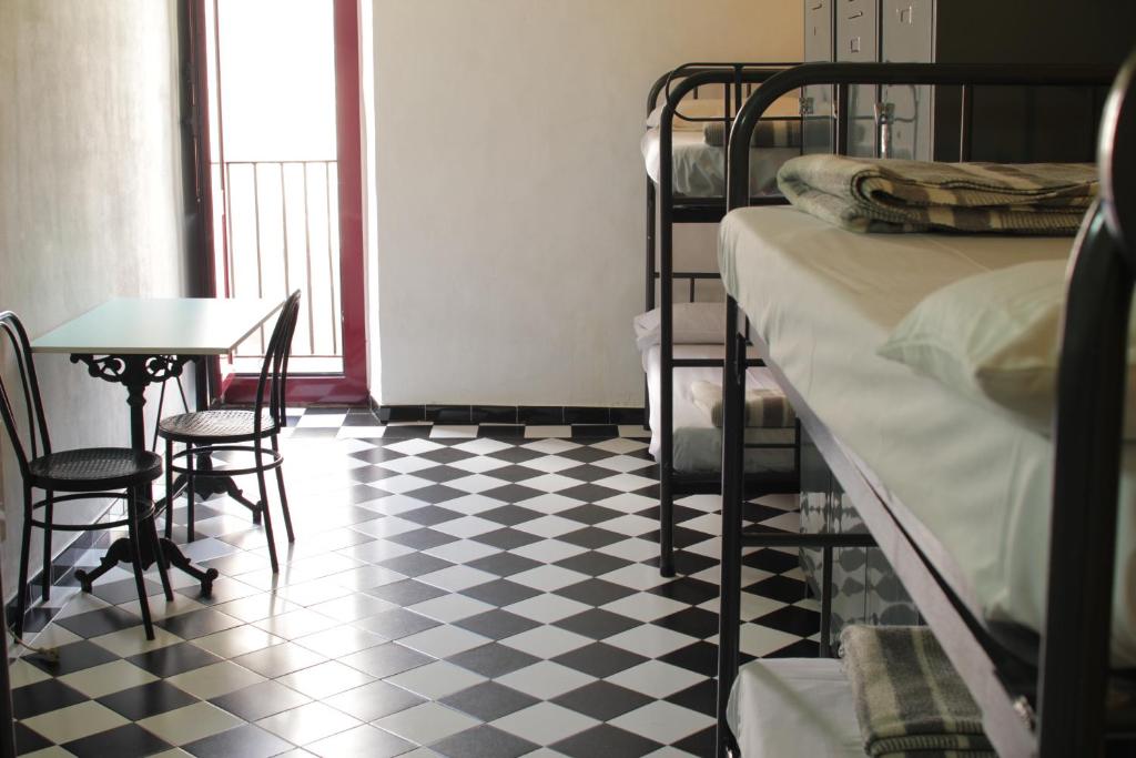 Hostel New York - Tap to explore photos