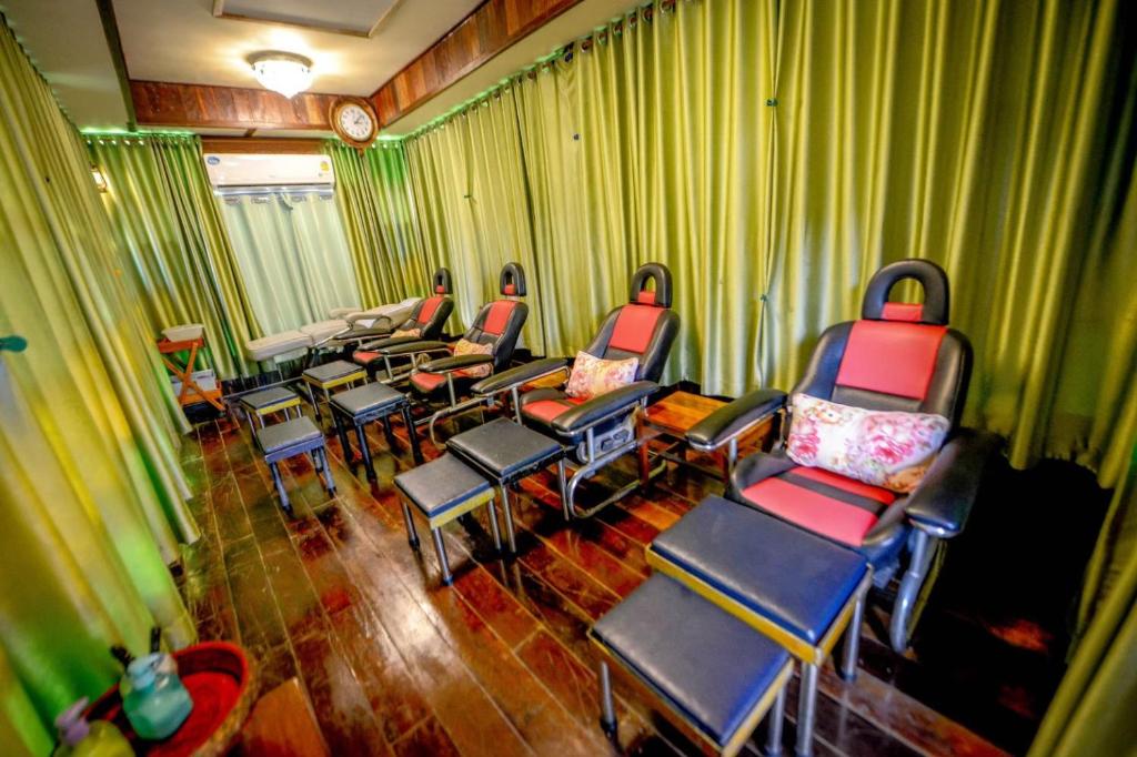 MRK Resort & Massage photo 1