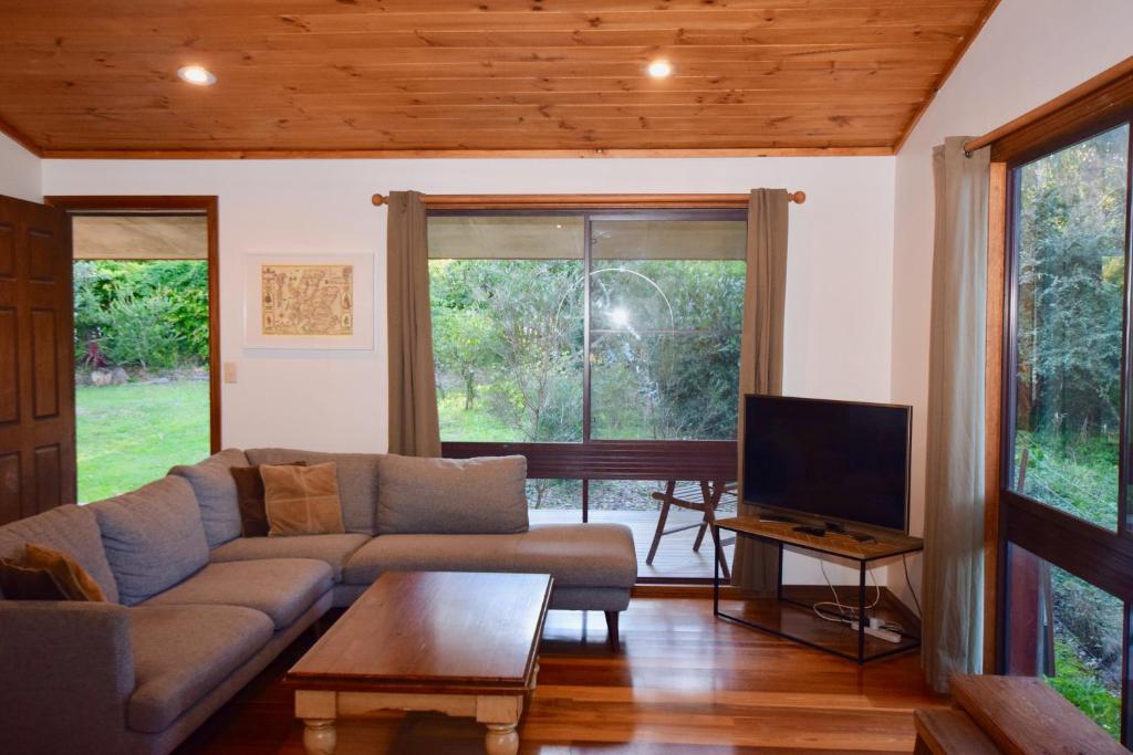 Shiralee's Rest of Katoomba photo 3