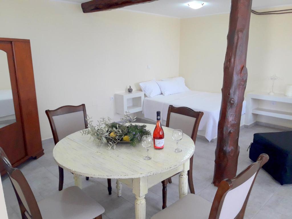 Dioni Holiday House photo 1