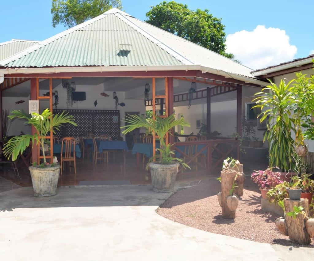 Rising Sun Guesthouse photo 2