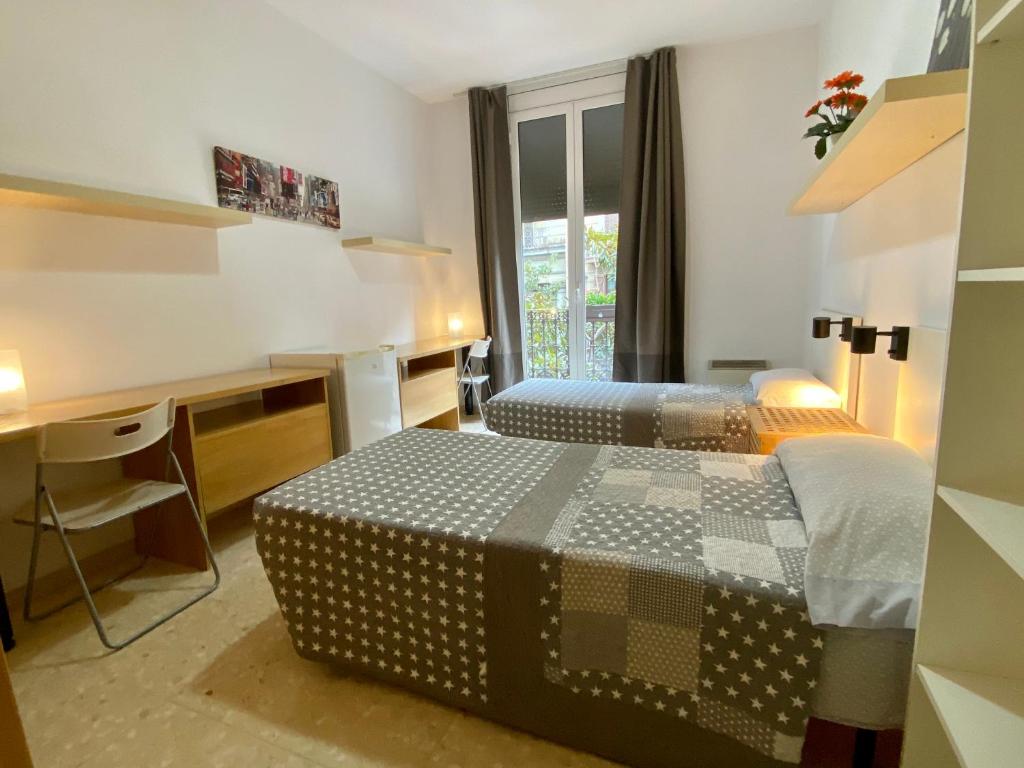 Barcelona Housing Student photo 2
