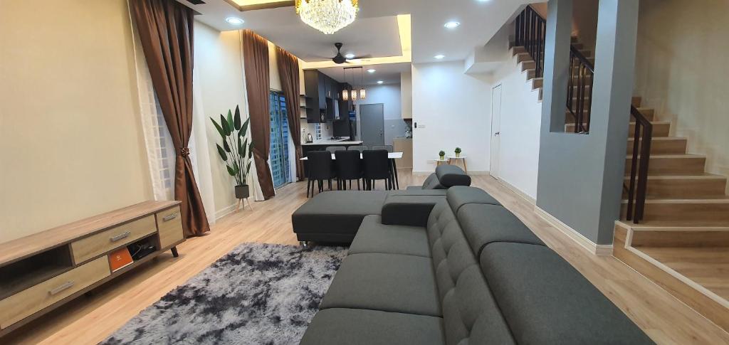 Villa with private Pool and Sauna @ Nilai photo 3
