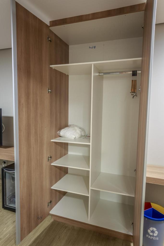Hotel Dubai Suítes - Tap to explore photos