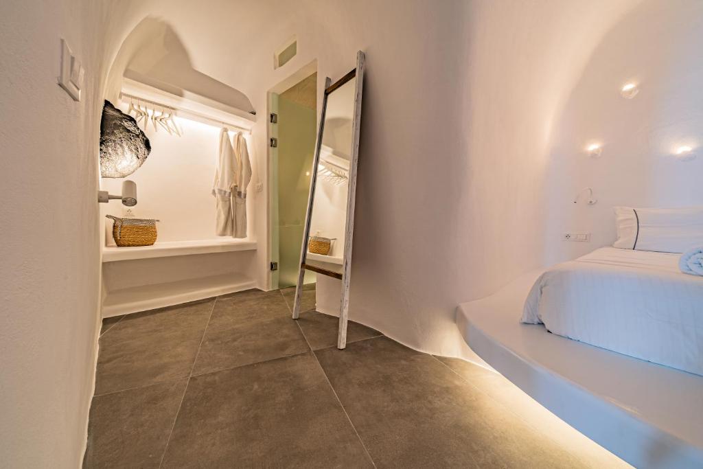 Сьюит (Люкс «Медовый месяц в пещере»), Eternity Suites Santorini