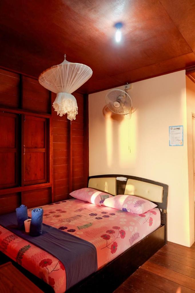 J.B.Hut Bungalows photo 2