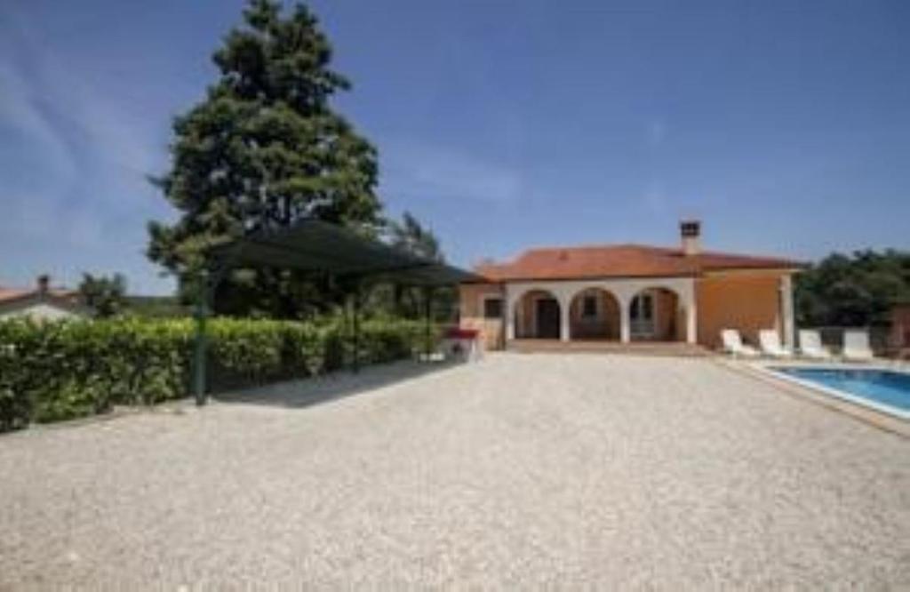 Holiday Home Zahtila photo 4