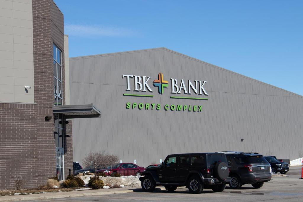 Holiday Inn Express Le Claire Riverfront-Davenport, an IHG Hotel photo 4