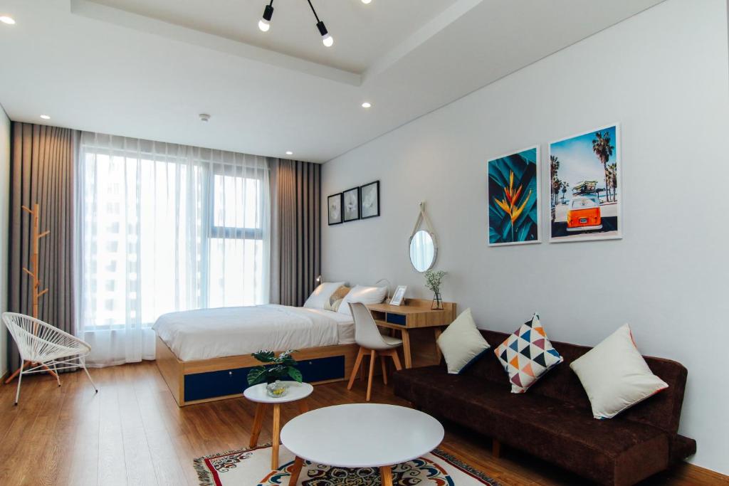 May house - cozy apartment at Greenbay Garden Hạ Long - frontbeach & seaview