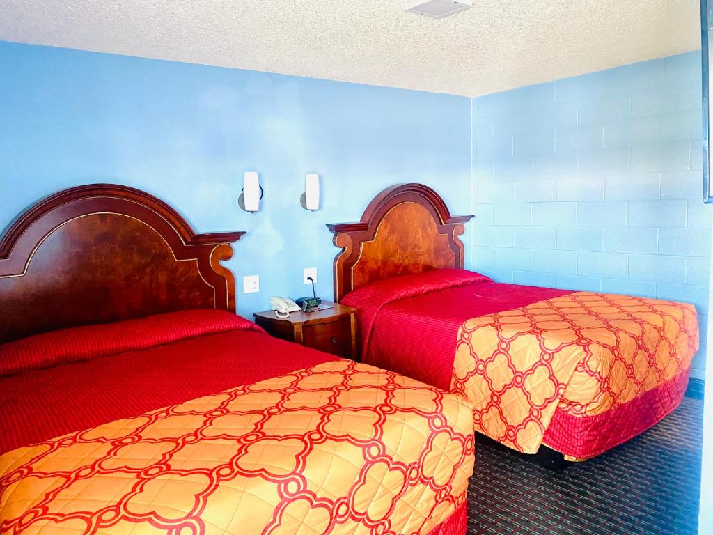 Семейный (Номер с 2 кроватями размера «queen-size» – Для некурящих), A Fisher's Inn Motel