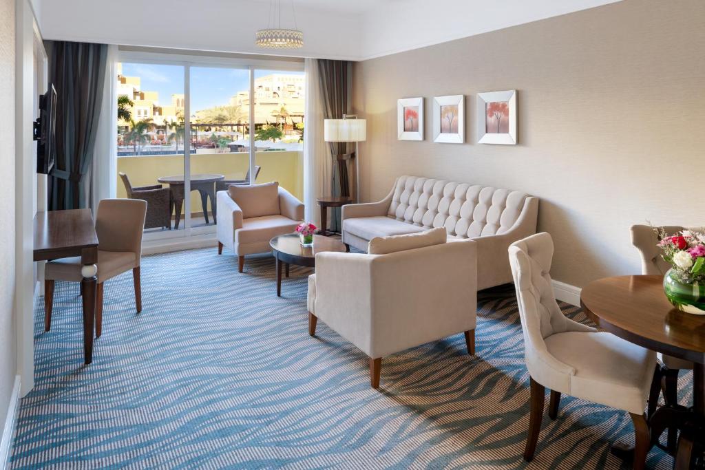 Сьюит (Полулюкс с 2 спальнями), Курортный отель Rixos Bab Al Bahr - Ultra All Inclusive