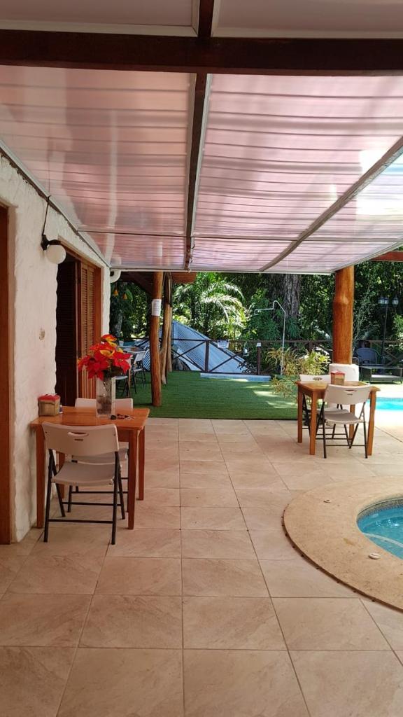 Hotel Bugabutik photo 1