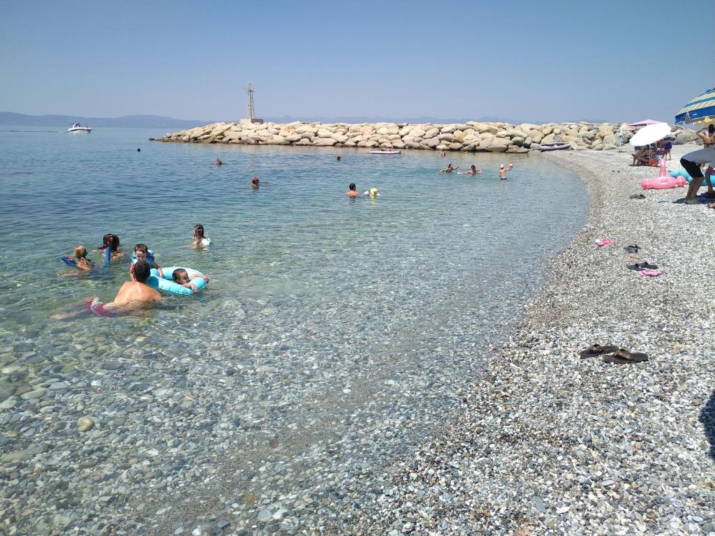 Agali 2 maizonette front of the sea photo 2