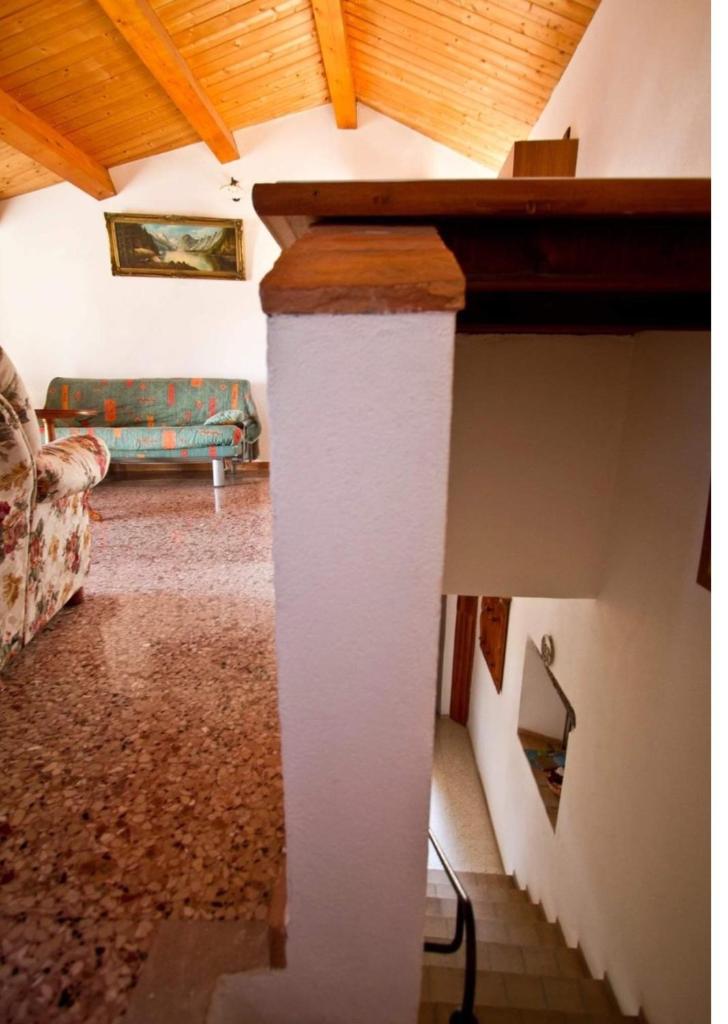One bedroom appartement with sea view shared pool and enclosed garden at Badolato photo 4