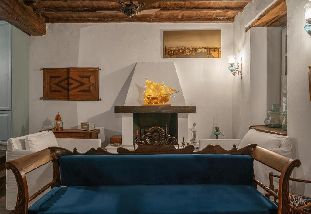 The 1813 Painter's Villa by Neuvel photo 3