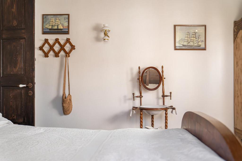 The 1813 Painter's Villa by Neuvel photo 4