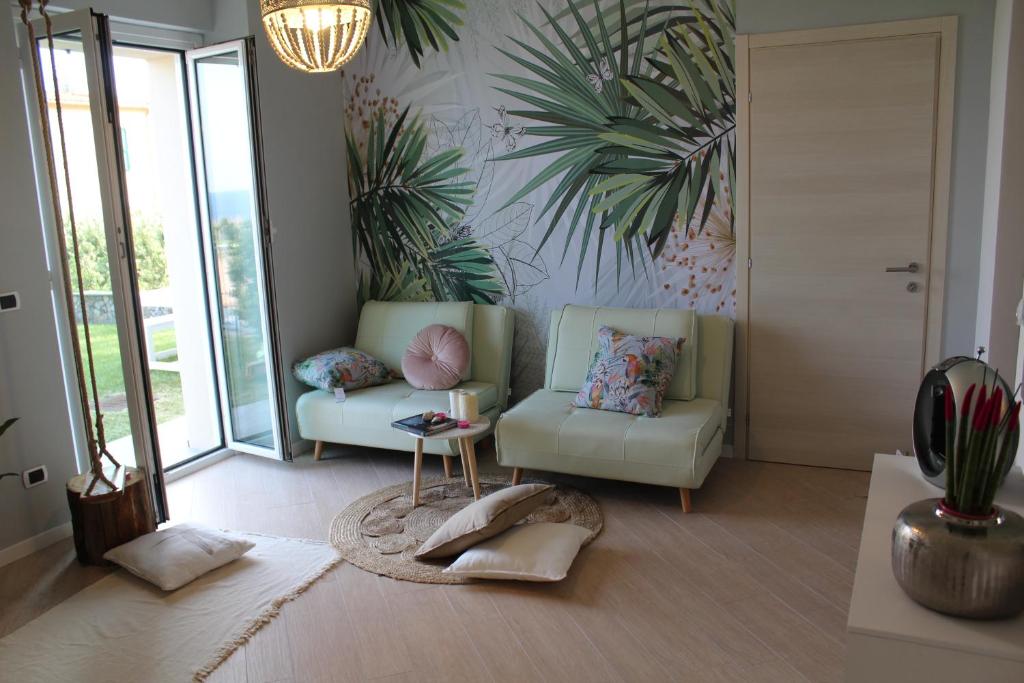 Cluxury-Torre dei Saraceni BOUTIQUE APT BY THE SEA Beach, Pool,Private Jacuzzi, Parking photo 2