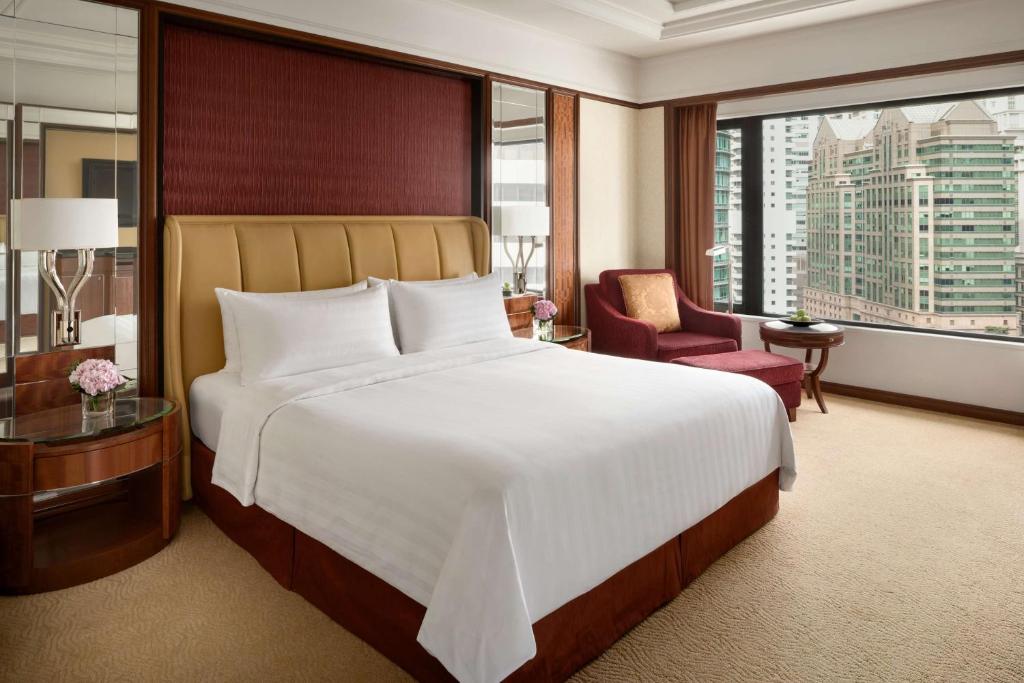 Двухместный (Представительский номер с кроватью размера «king-size»), Shangri-La Hotel Kuala Lumpur