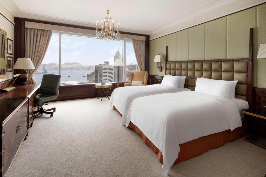 Island Shangri-La, Hong Kong photo 3