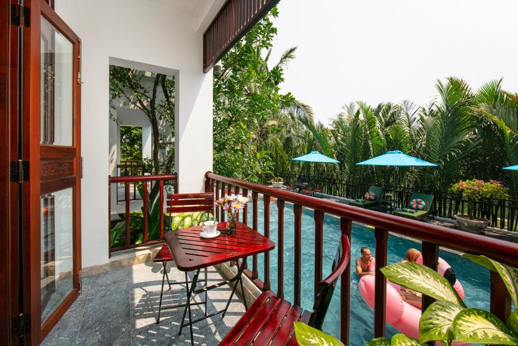 HOI AN RIVERSIDE VILLAS & APARTMENTS