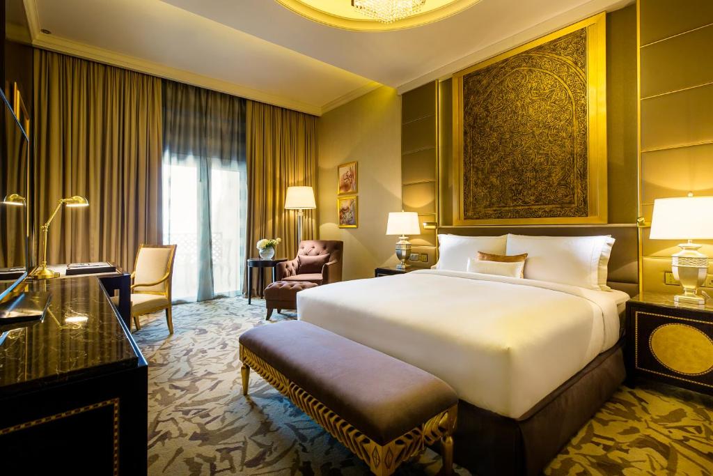 Ezdan Palace Hotel photo 4