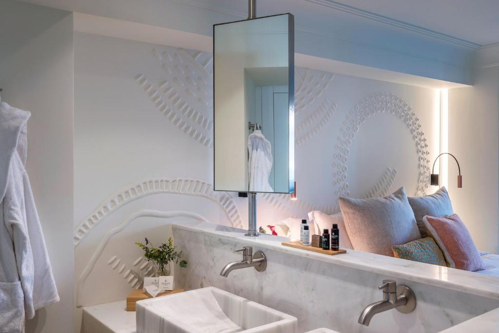Сьюит (Люкс Fine niche с видом на Акрополь), Niche Hotel Athens