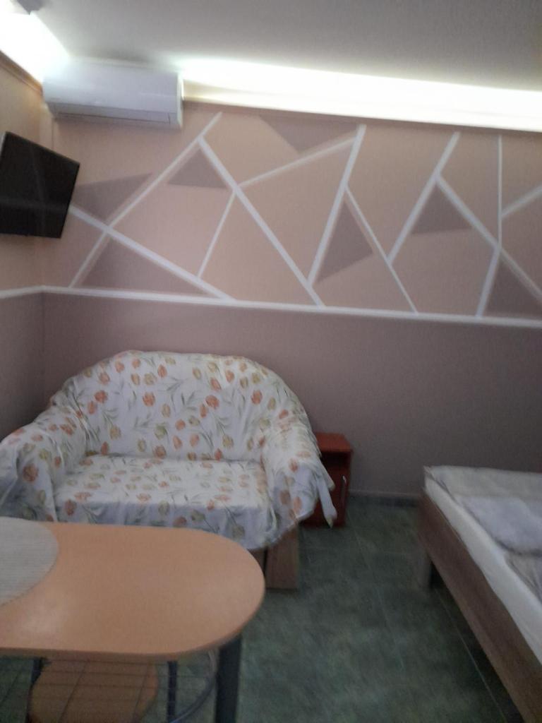 Семейный (Семейный номер-студио (2 взрослых + 1 ребенок)), Andrea Apartman