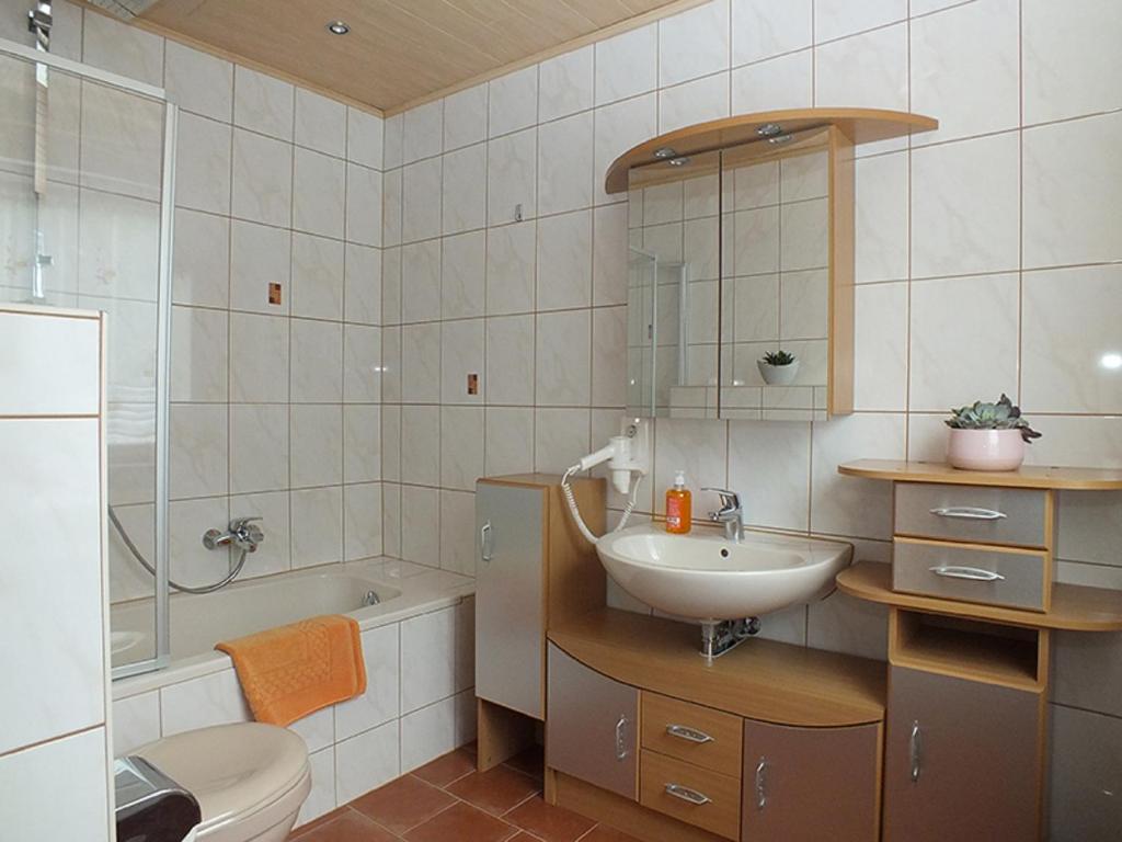 Ferienwohnung Klaus im Tal der Steinach photo 2