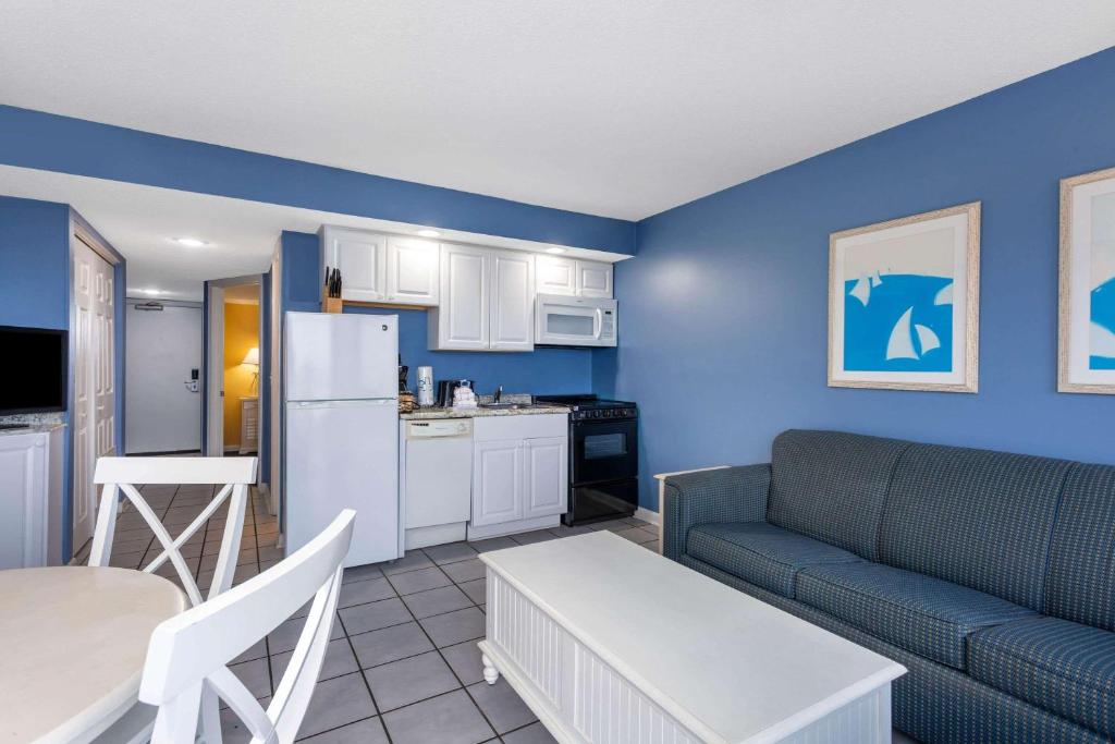 Ocean Club Resort Myrtle Beach a Ramada by Wyndham photo 4