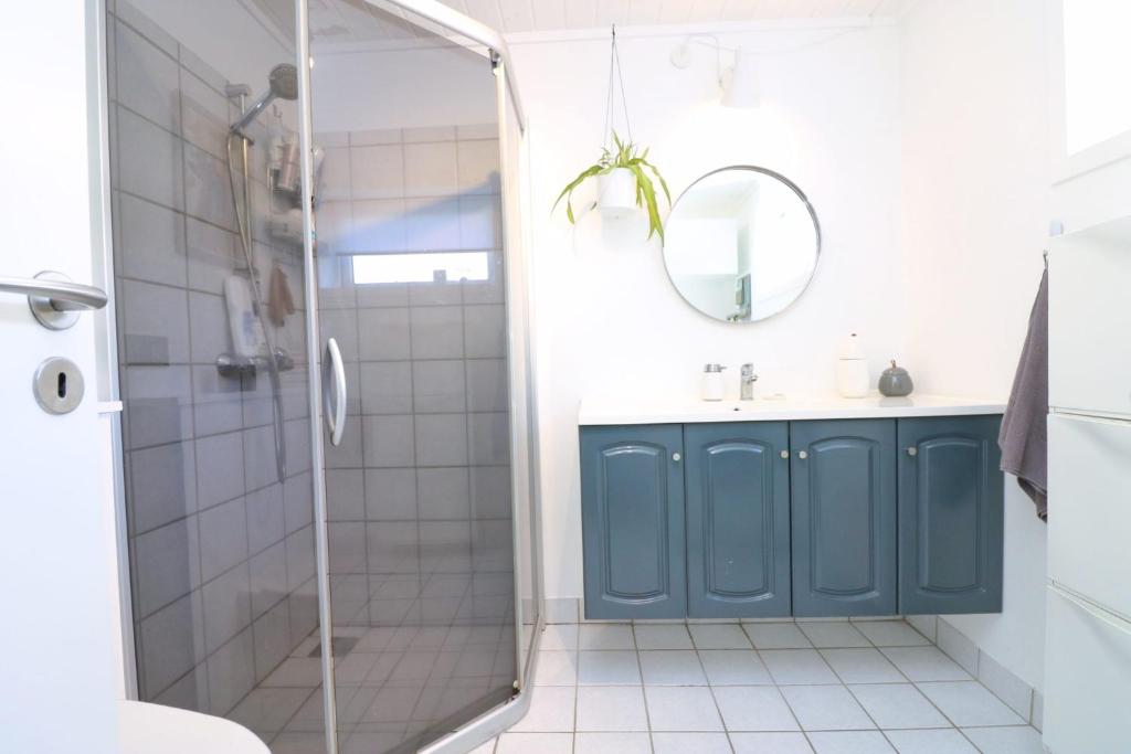 Stykkjastova - view and positioning photo 1