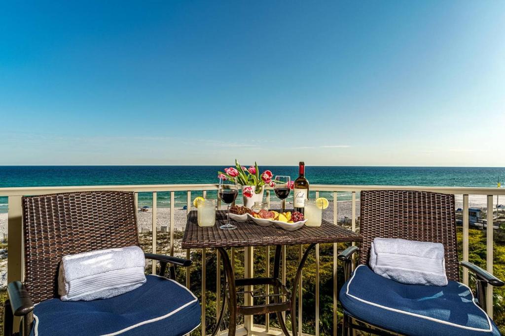 Beach Manor 508 image
