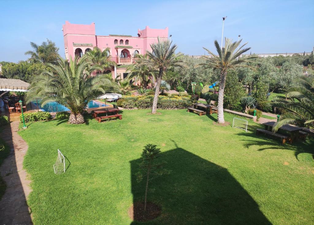 Equi Palace & SPA Near Aeroport photo 1