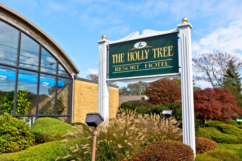 Holly Tree Resort by VRI Americas image
