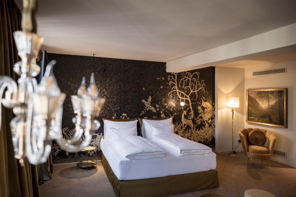Сьюит (Люкс «Золотая крыша»), Hotel Weißes Kreuz