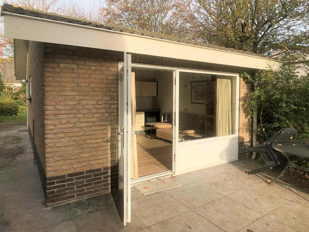 Wielewaal tuinhuis photo 2
