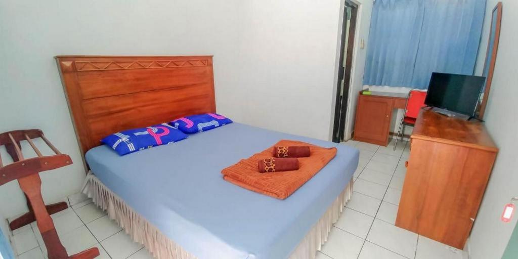 Hotel Rajawali Mitra RedDoorz photo 4