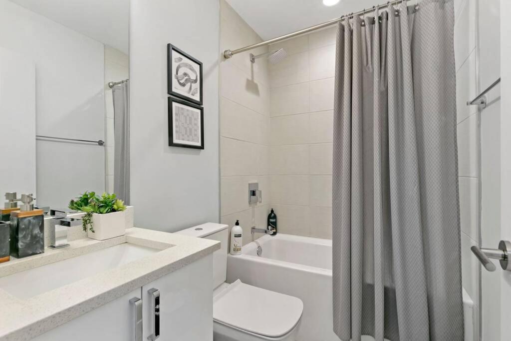 3BR Apartment Cozy Modern Living - Division 201W photo 2