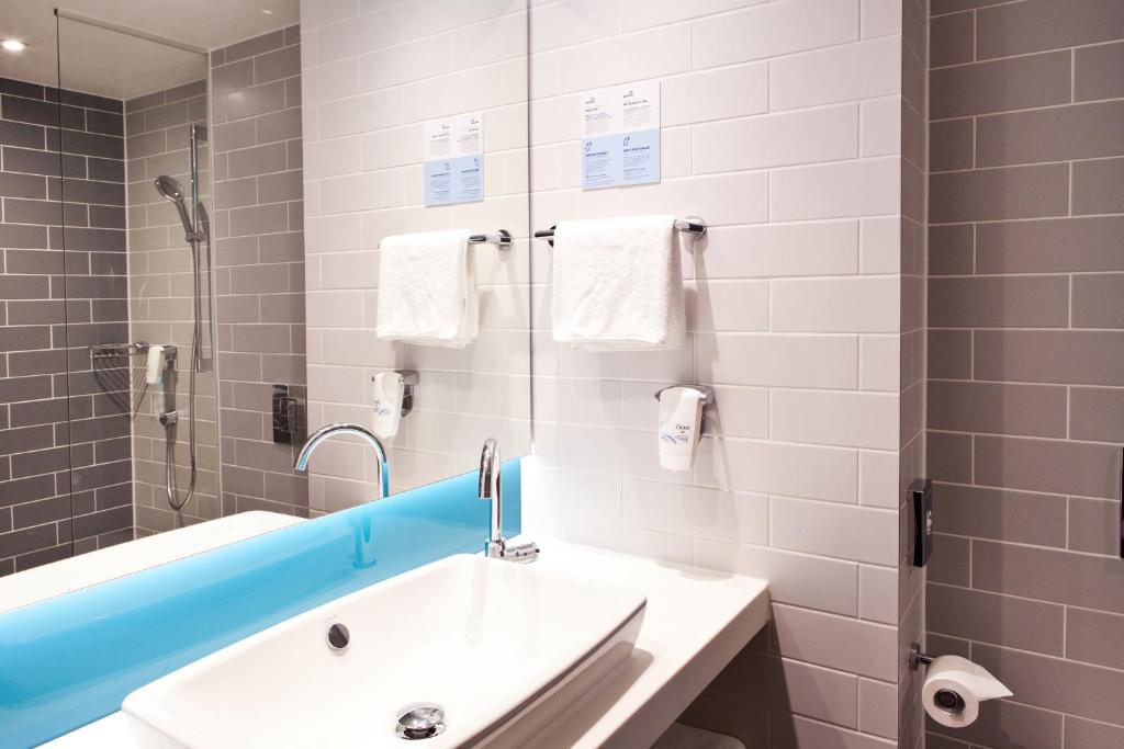 Holiday Inn Express - Offenburg, an IHG Hotel photo 3