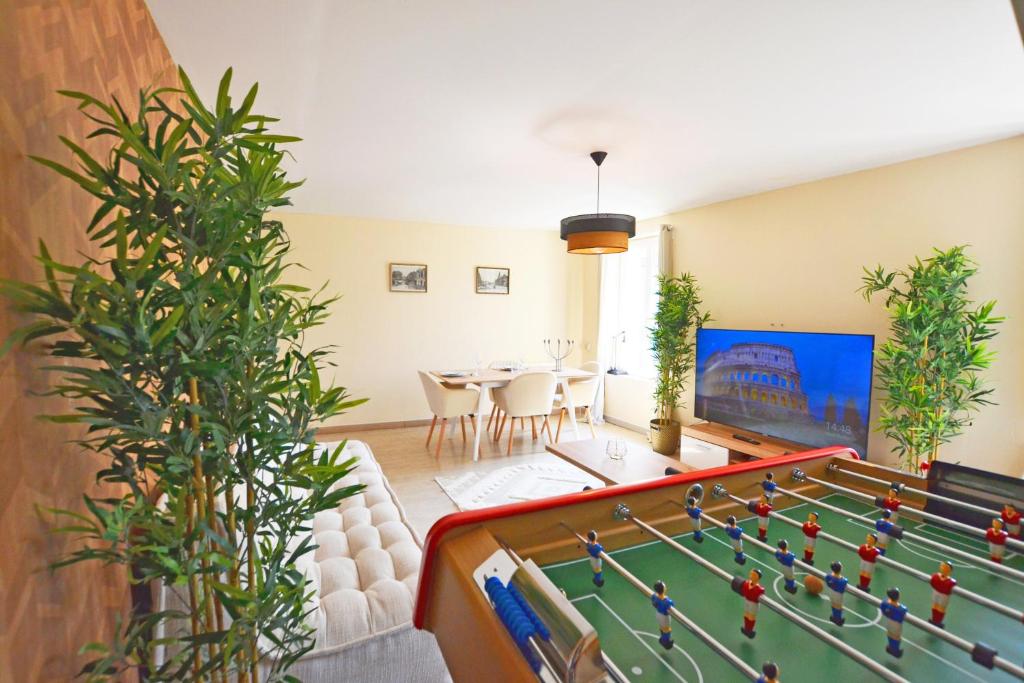 Capstay Cosy centre 2 chambres babyfoot & Netflix photo 2
