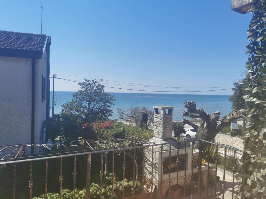 App Maria 2 on the sea photo 3