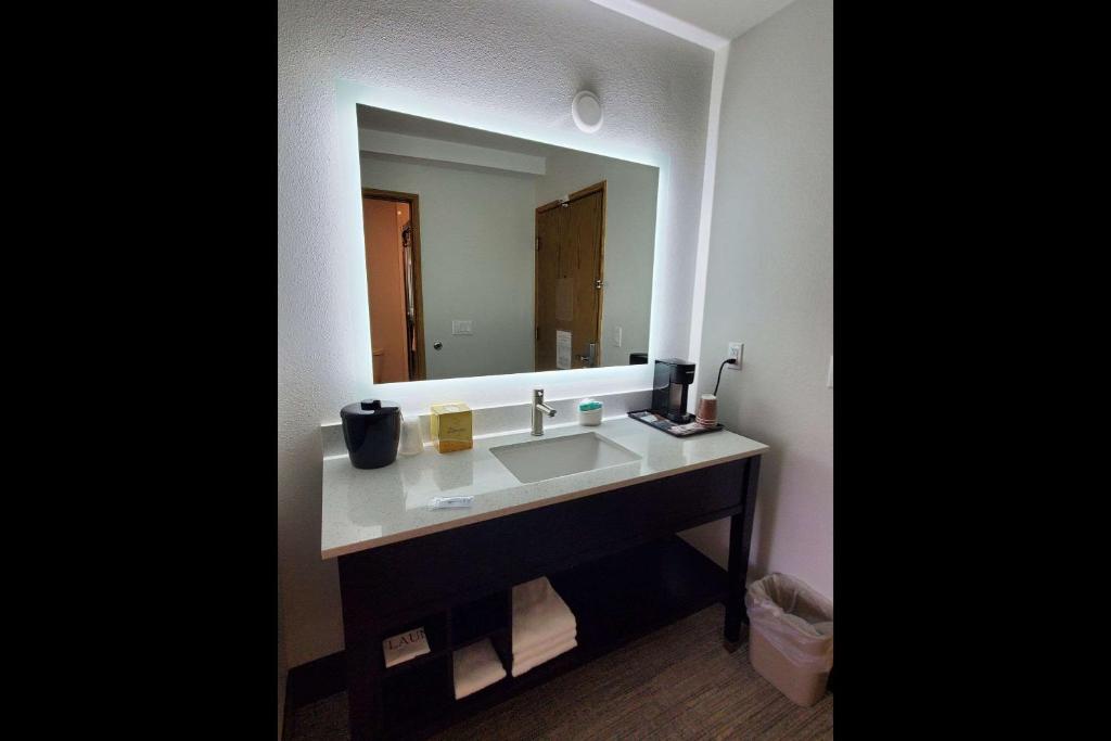 Hotel Thea Tacoma, Ascend Hotel Collection photo 4