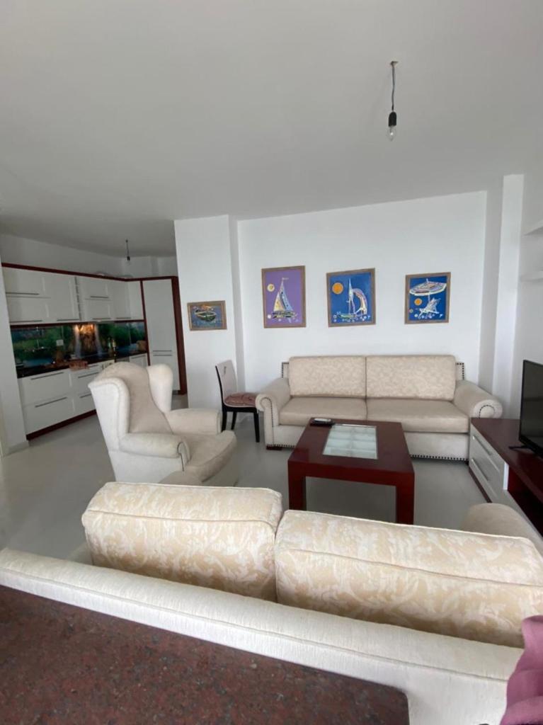 Beach Luxury Apartment Shëngjin