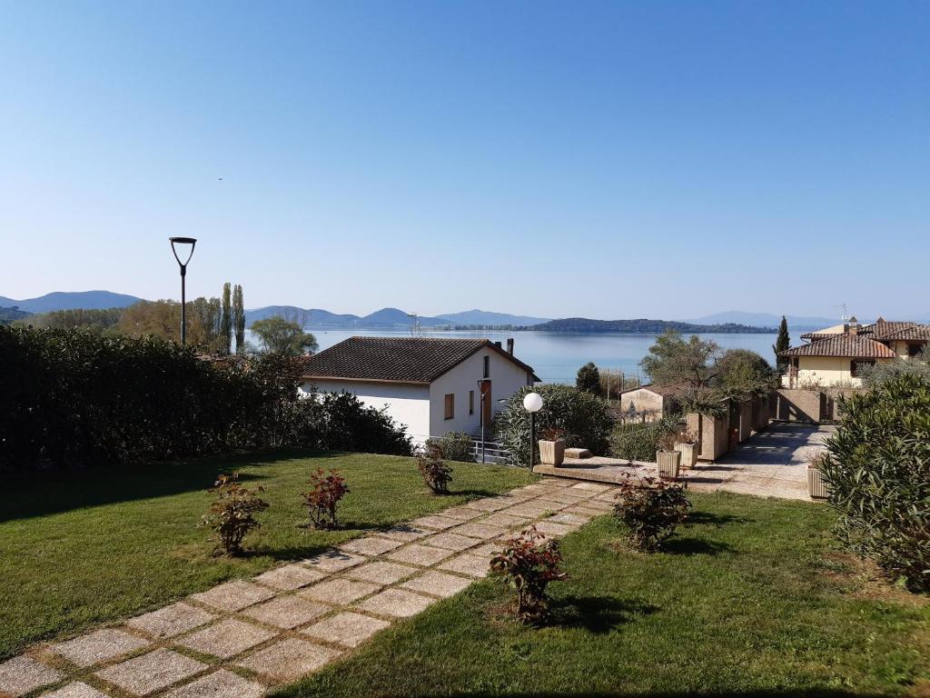 La perla sul lago photo 2