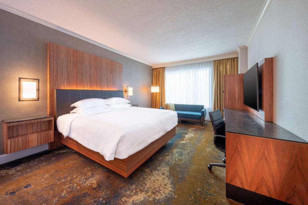 Hyatt Regency Calgary photo 2