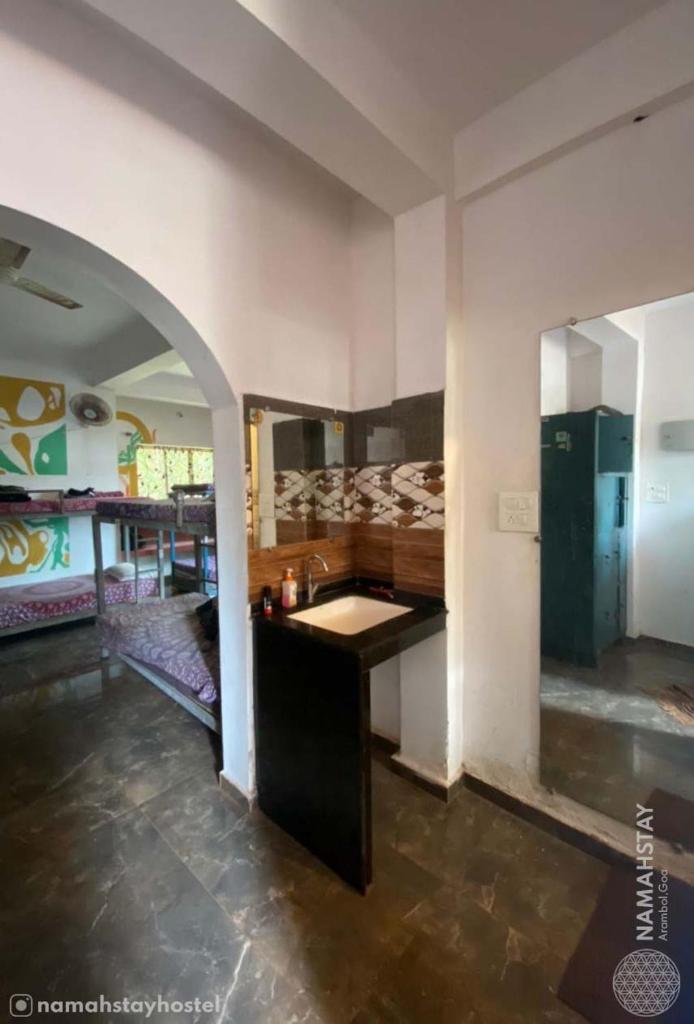 Номер (Кровать в общем 8-местном номере для мужчин и женщин), Namahstay hostel