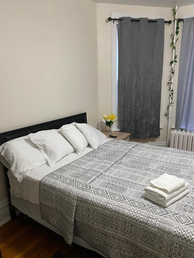 Двухместный (Двухместный номер с 1 кроватью и общей ванной комнатой), Hollywood Rentals LLC