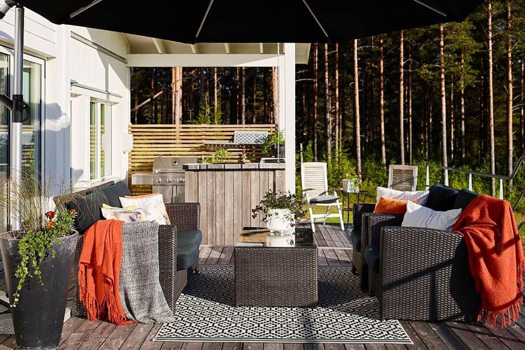 Modern & luxury 8p villa with 25 sqm SPA and stunning views and private surroundings photo 4