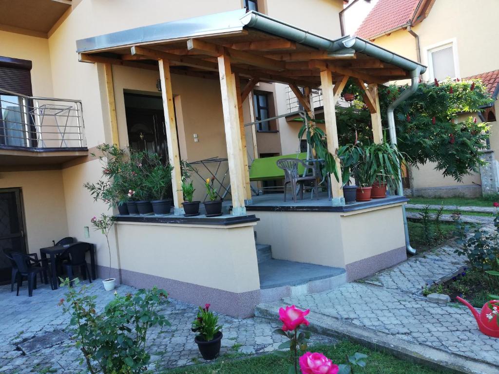 Apartmani Tvins photo 2