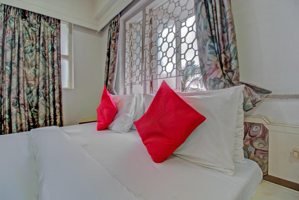Трехместный (Трехместный номер Делюкс), Capital O 76484 Hotel Balwas International